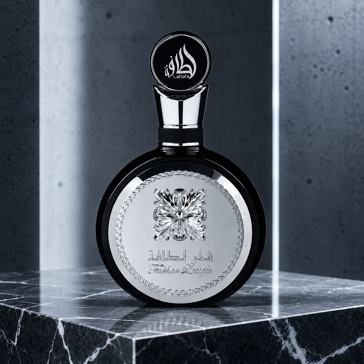 Lattafa Fakhar Black 03